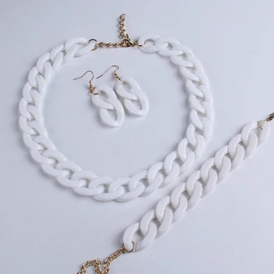 Collar de cadena larga de acrílico de moda, gargantilla de plástico gruesa bohemia, colgante para mujer, bisutería, accesorios de moda.