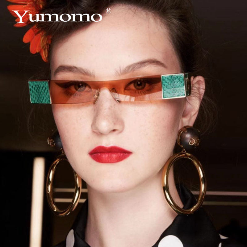 Gafas futuristas estilo serpiente